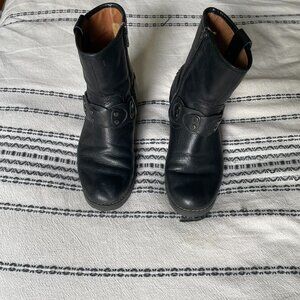 Pikolinos Leather boot | Women's size 7